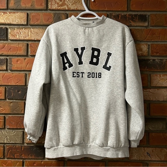AYBL The Varsity Graphic Oversized Sweatshirt - Picture 2 of 4